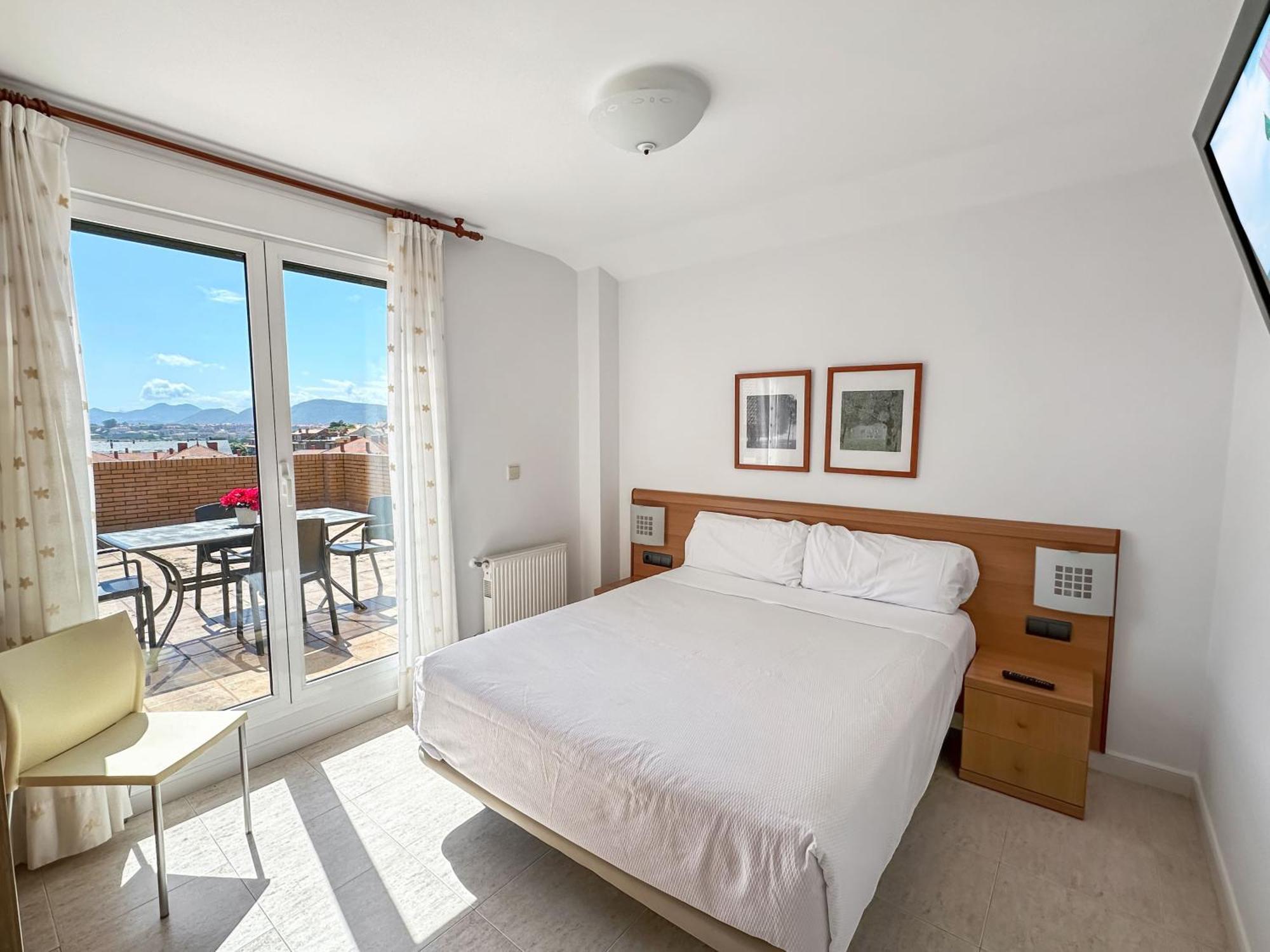 Apartamentos Solamaza Isla Ngoại thất bức ảnh